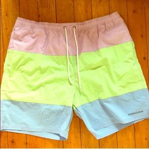 Vineyard Vines Trunks